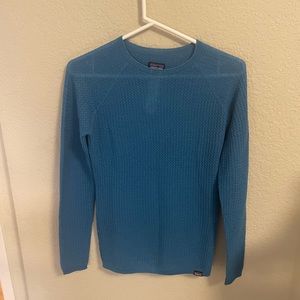 Patagonia women’s capilene base layer